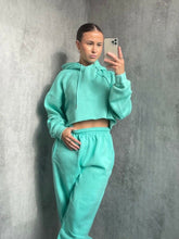 Load image into Gallery viewer, Womens Activewear Long Sleeve Crop Top Joggers Set Tracksuit - Mint
