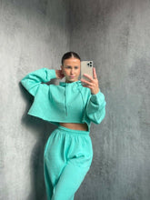 Load image into Gallery viewer, Womens Activewear Long Sleeve Crop Top Joggers Set Tracksuit - Mint
